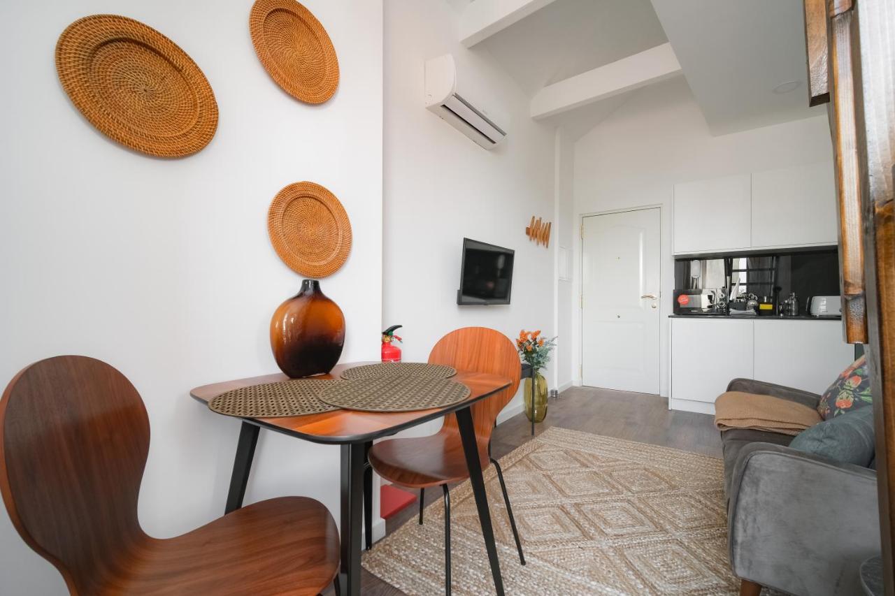 Nomad'S Fine Arts Collection Apartment Порто Екстериор снимка