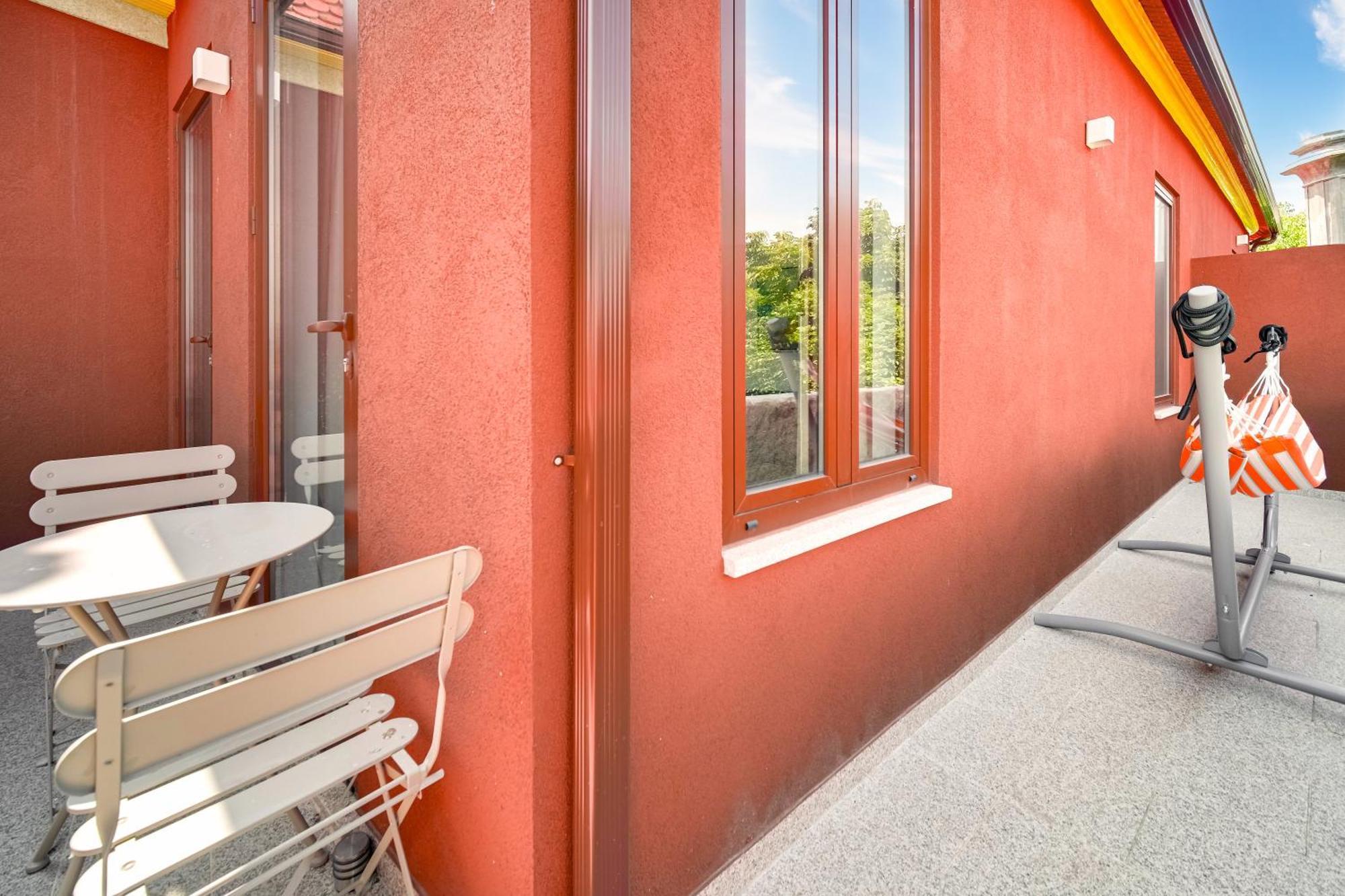 Nomad'S Fine Arts Collection Apartment Порто Екстериор снимка